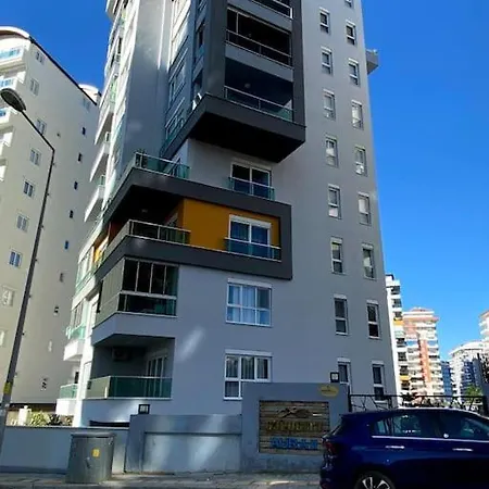 роскошная квартира в Goldcity2 *