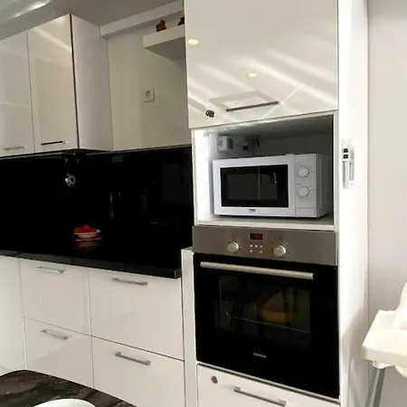 роскошная квартира в Goldcity2 *