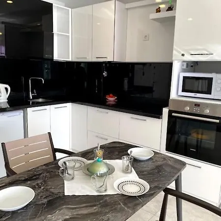 роскошная квартира в Goldcity2 *